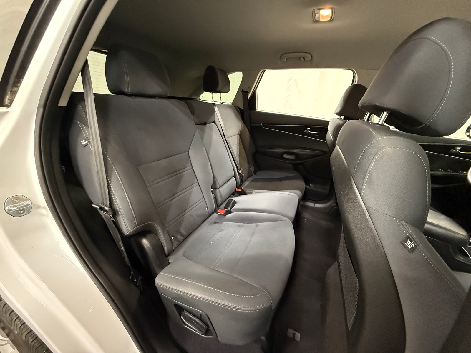 Thumbnail: 2017 Kia Sorento - 6