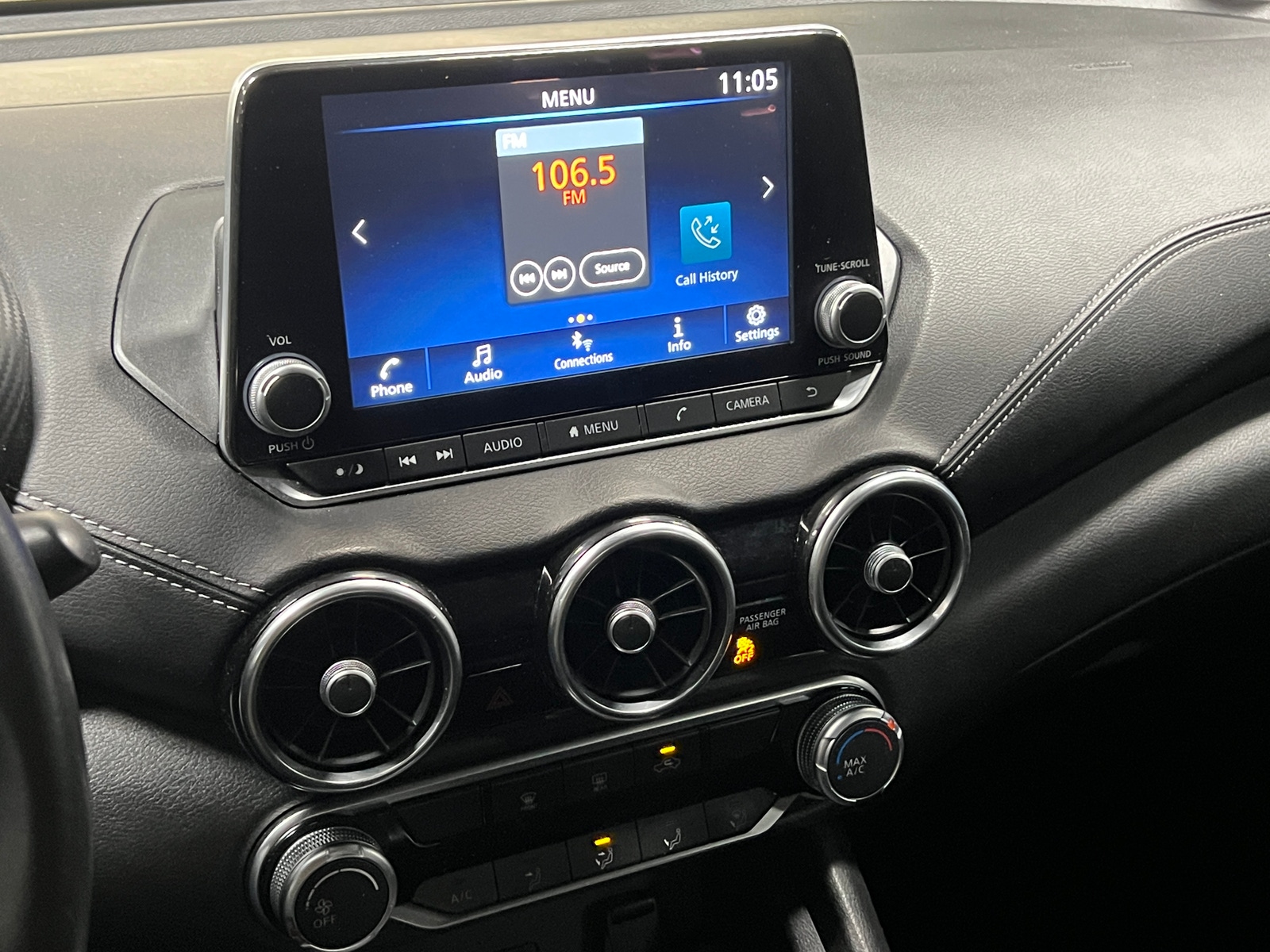 Thumbnail: 2022 Nissan Sentra - 4