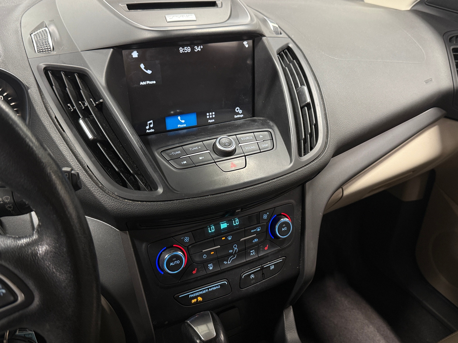 Thumbnail: 2017 Ford Escape - 3