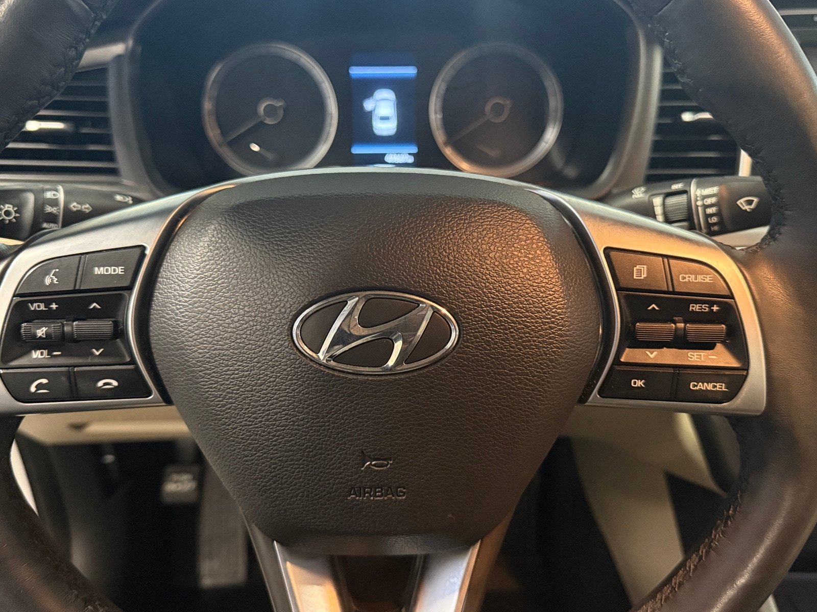 Thumbnail: 2019 Hyundai Sonata - 5