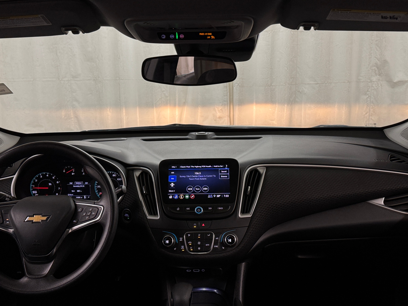 Thumbnail: 2024 Chevrolet Malibu - 3