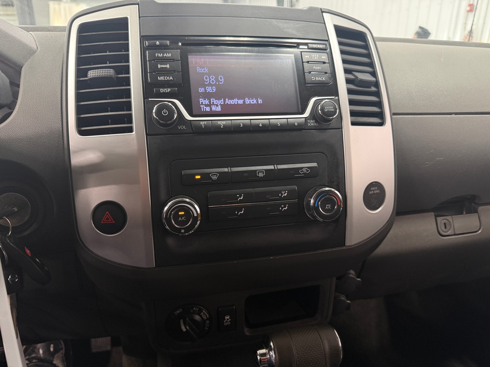 Thumbnail: 2015 Nissan Xterra - 4