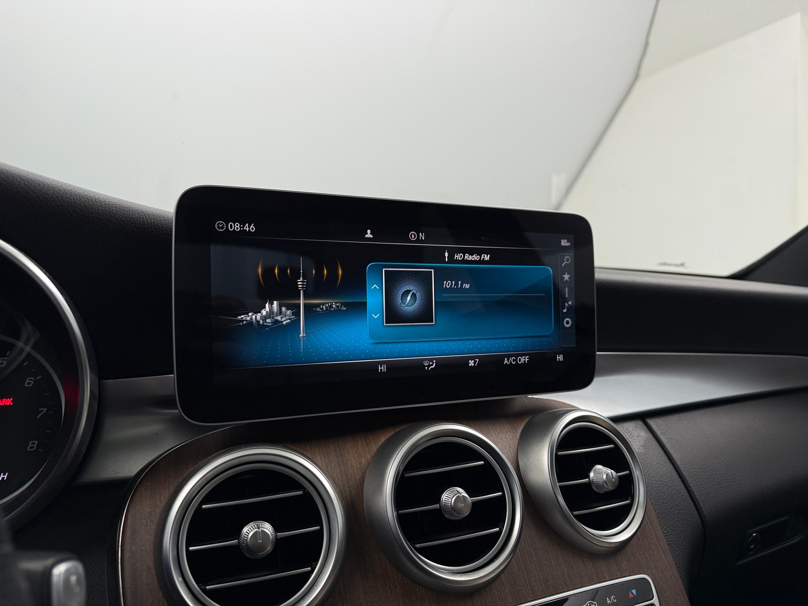 Thumbnail: 2019 Mercedes-Benz C-Class - 3