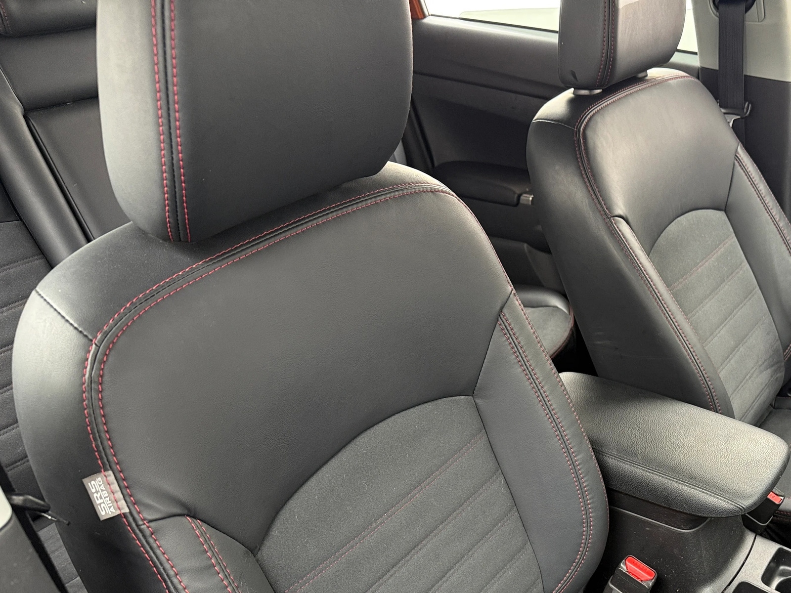 Thumbnail: 2022 Mitsubishi Outlander Sport - 2