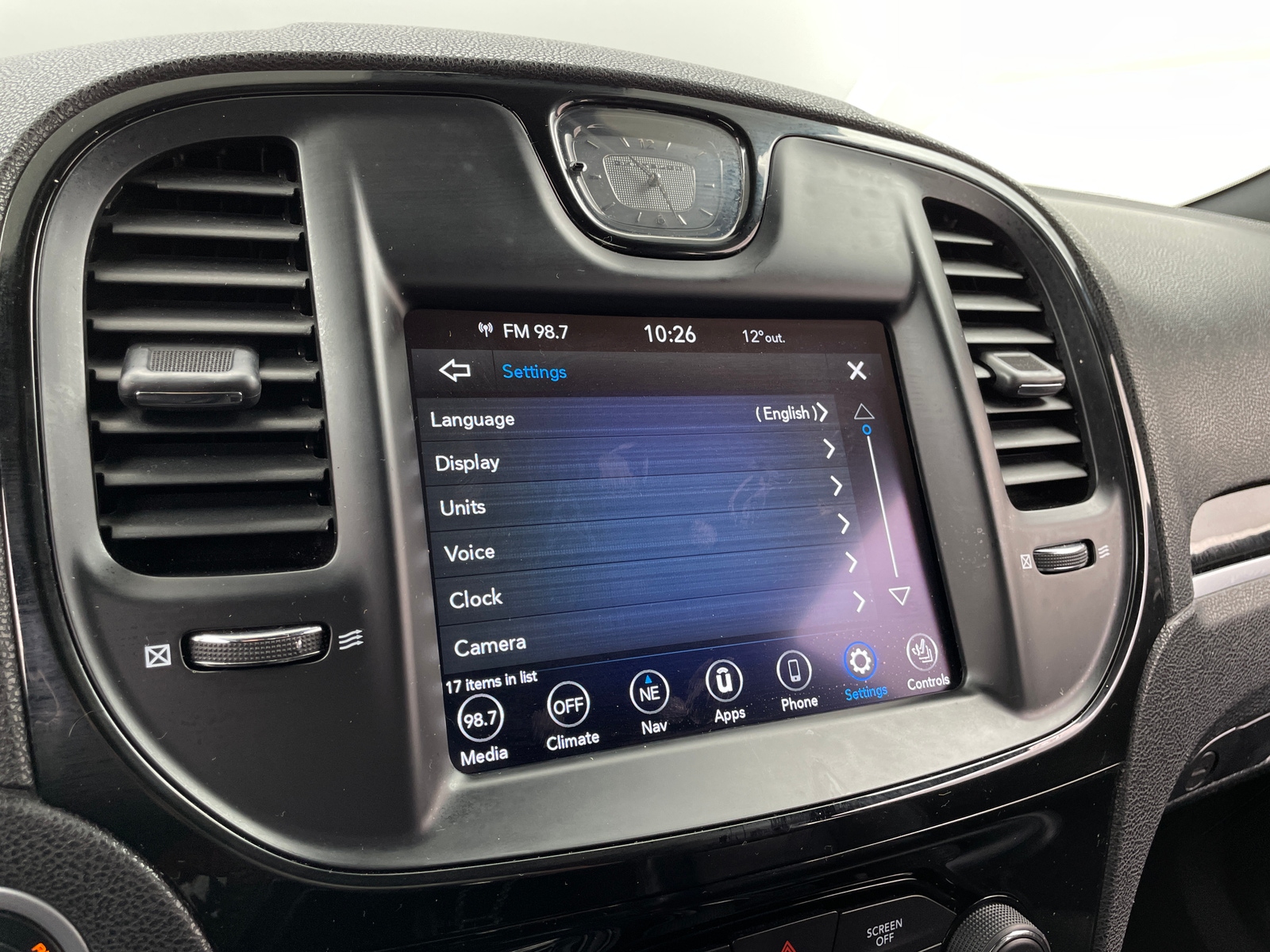 Thumbnail: 2021 Chrysler 300 - 3