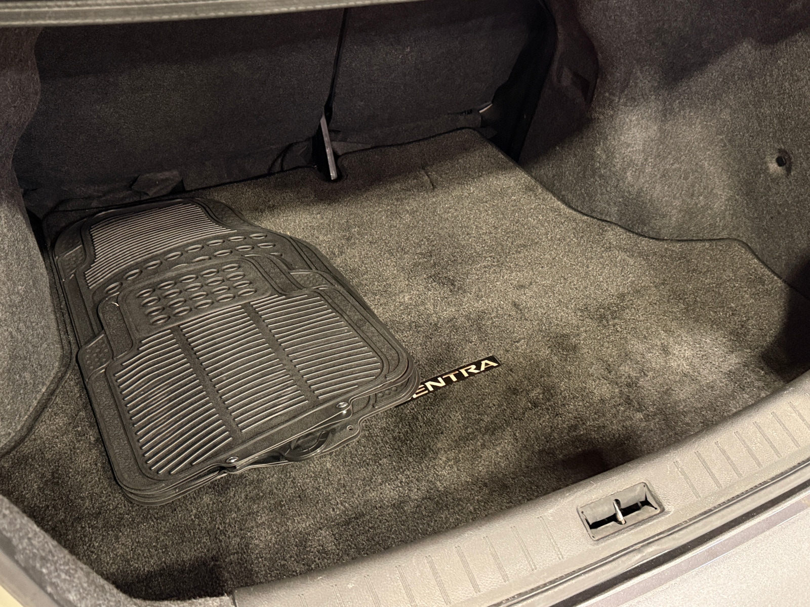 Thumbnail: 2019 Nissan Sentra - 7