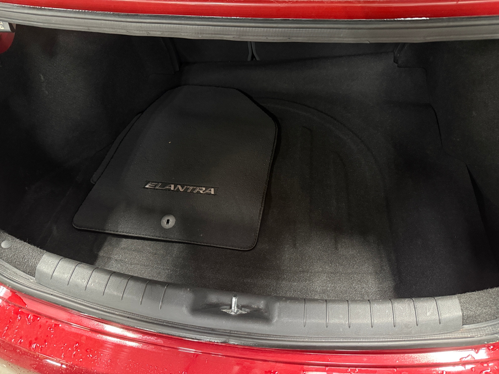 Thumbnail: 2020 Hyundai Elantra - 6