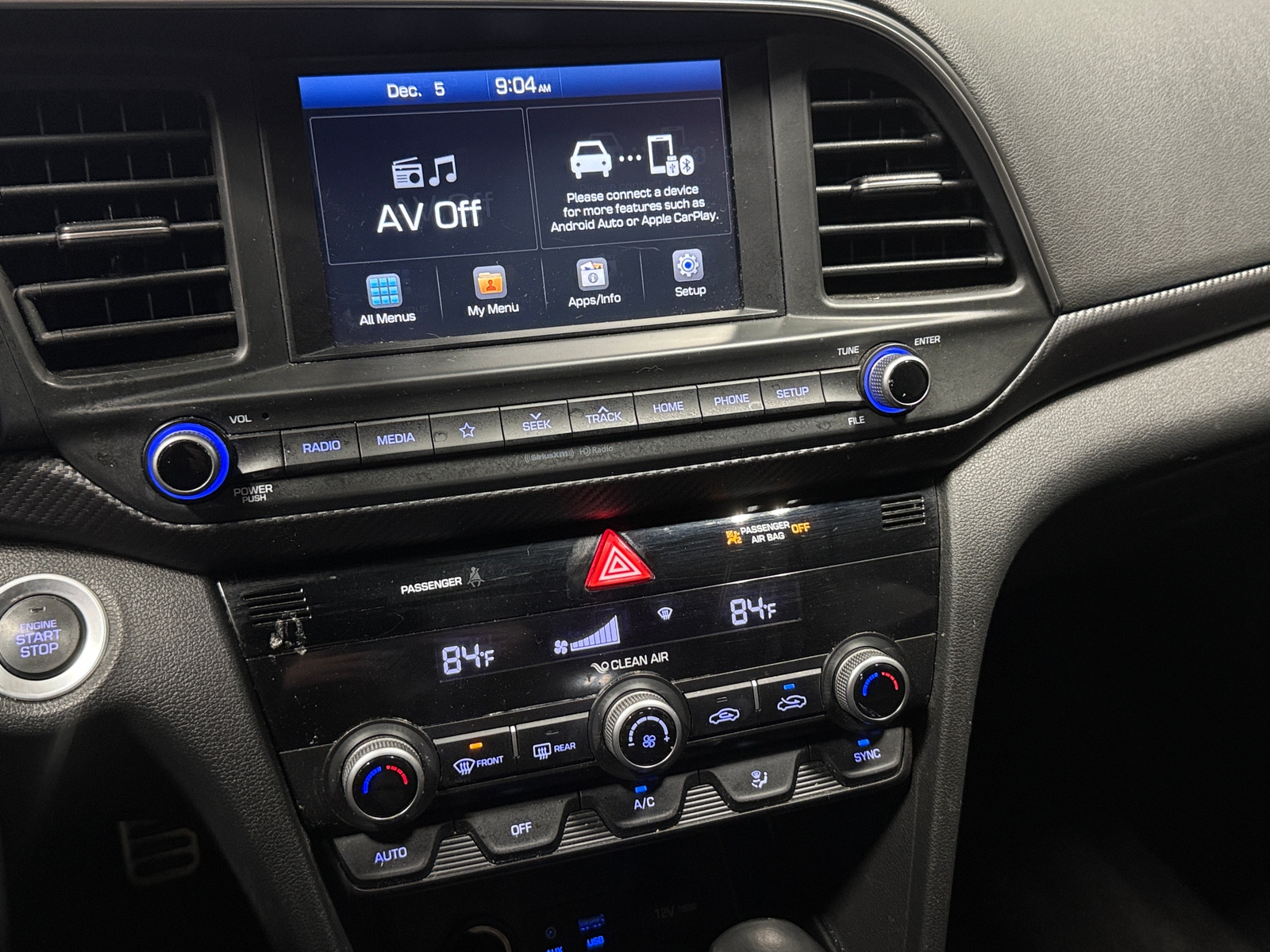 Thumbnail: 2020 Hyundai Elantra - 3