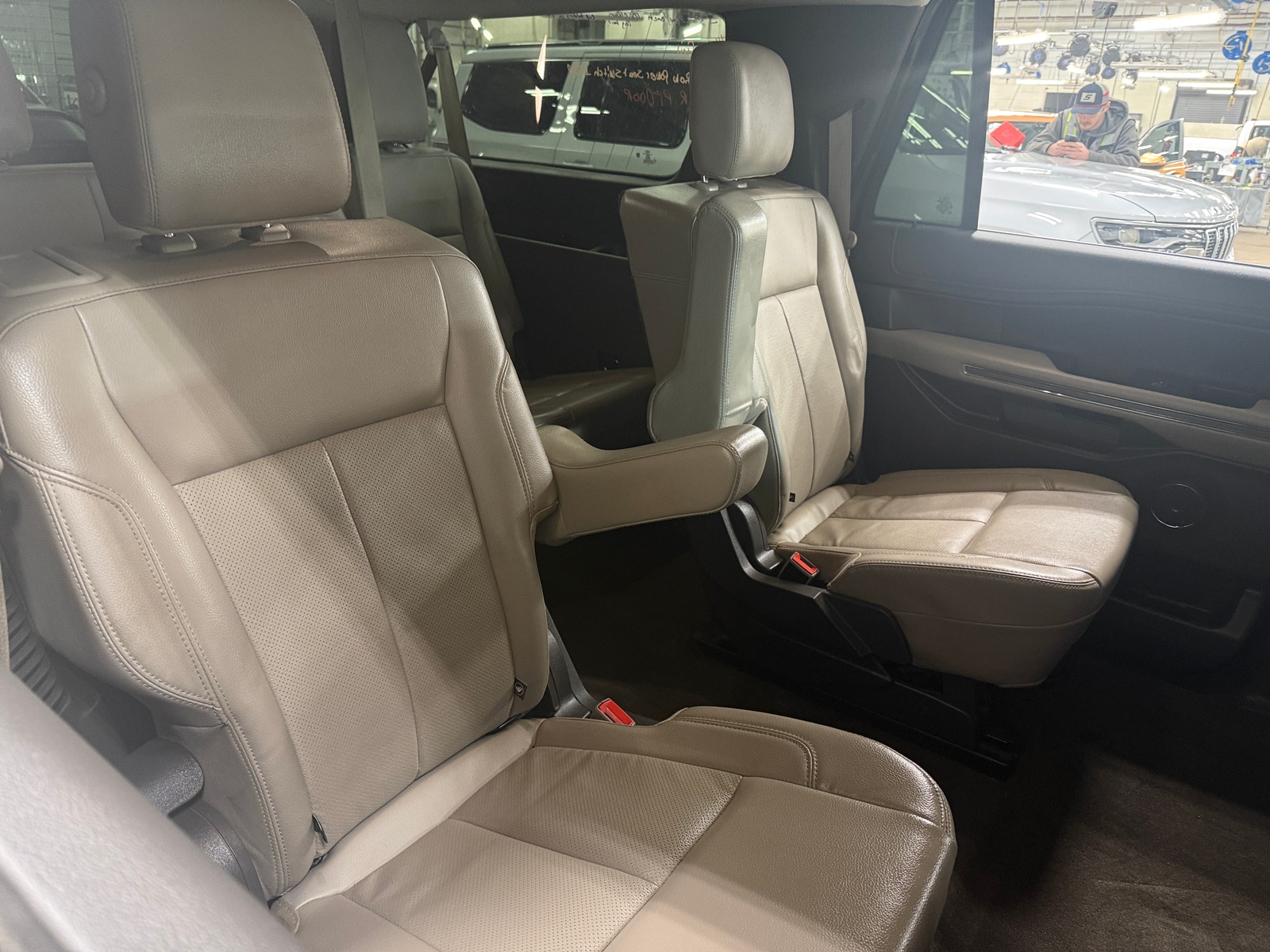 Thumbnail: 2020 Ford Expedition MAX - 6