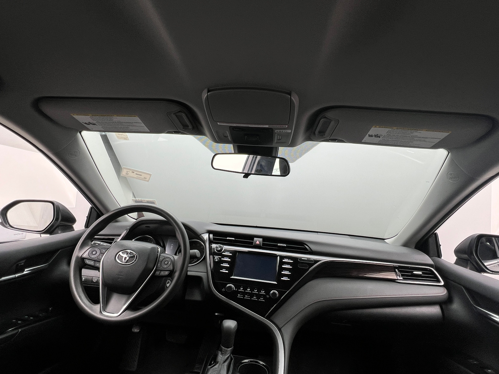 Thumbnail: 2019 Toyota Camry - 3