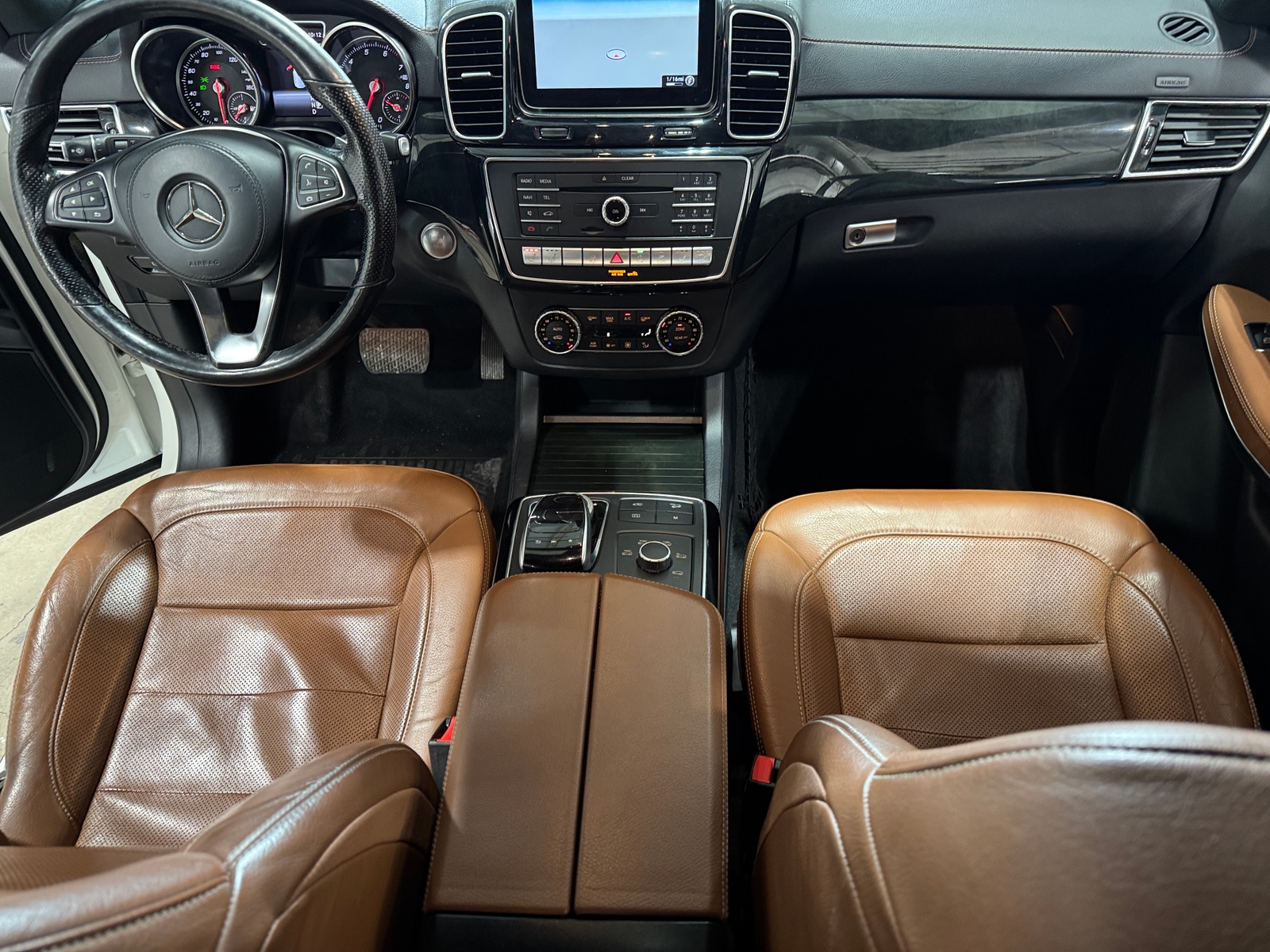 Thumbnail: 2019 Mercedes-Benz GLS - 2