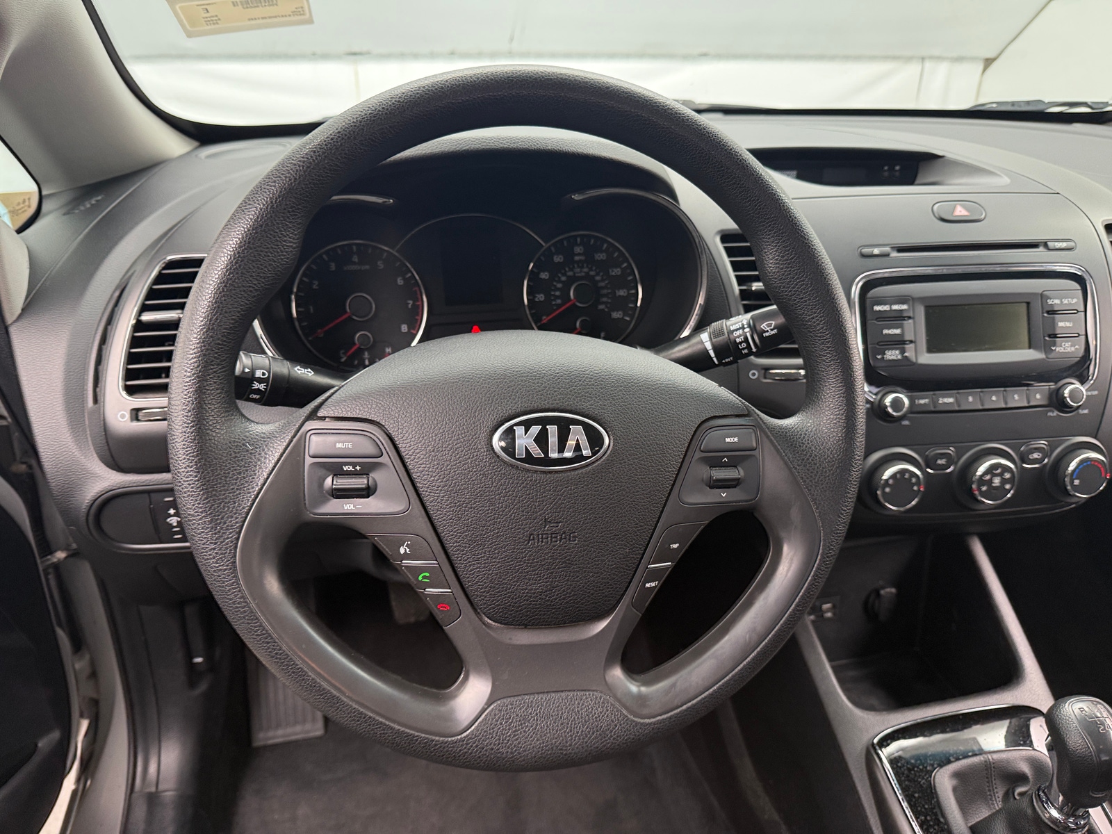 Thumbnail: 2017 Kia Forte - 5