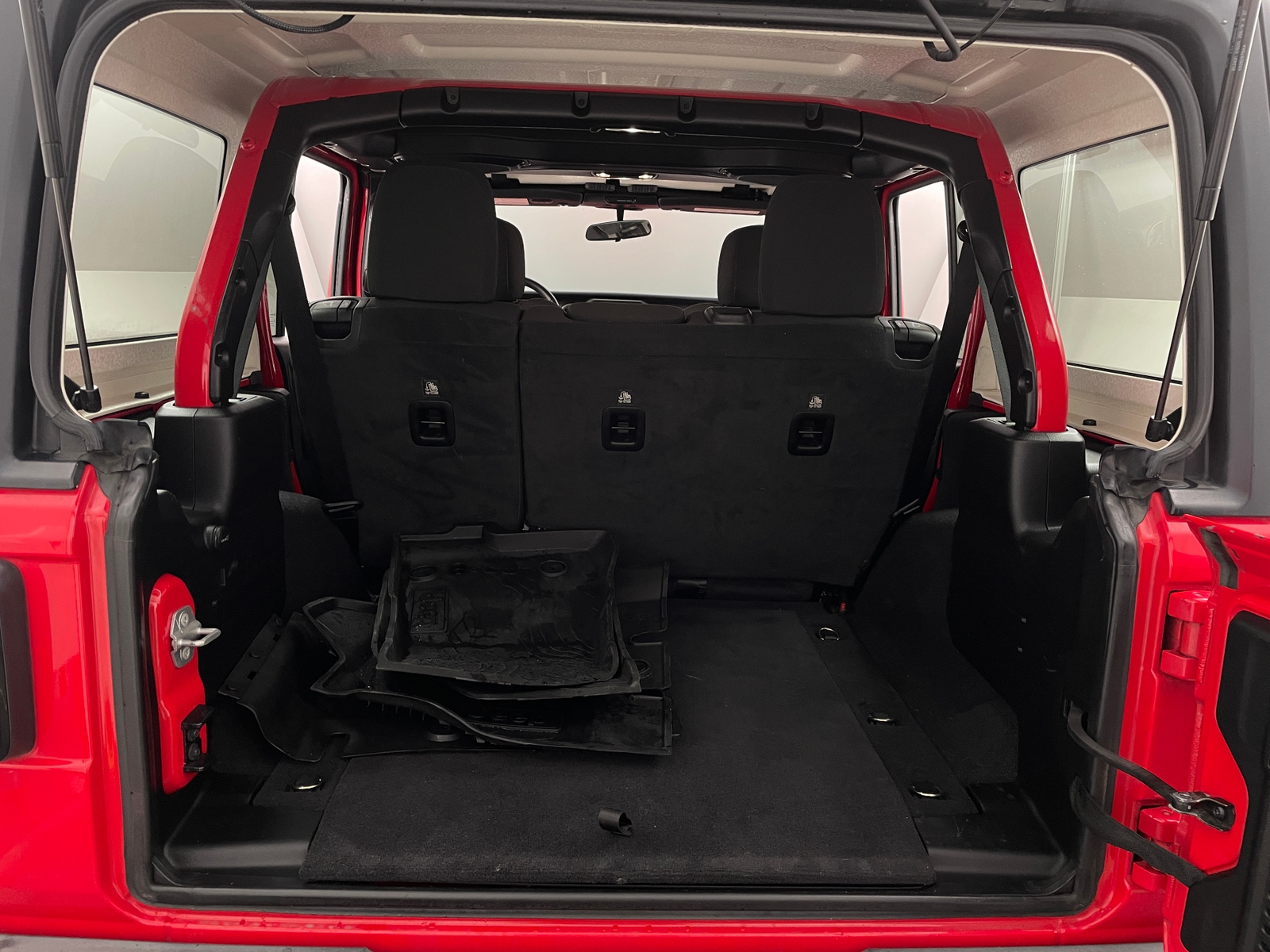 Thumbnail: 2020 Jeep Wrangler - 7