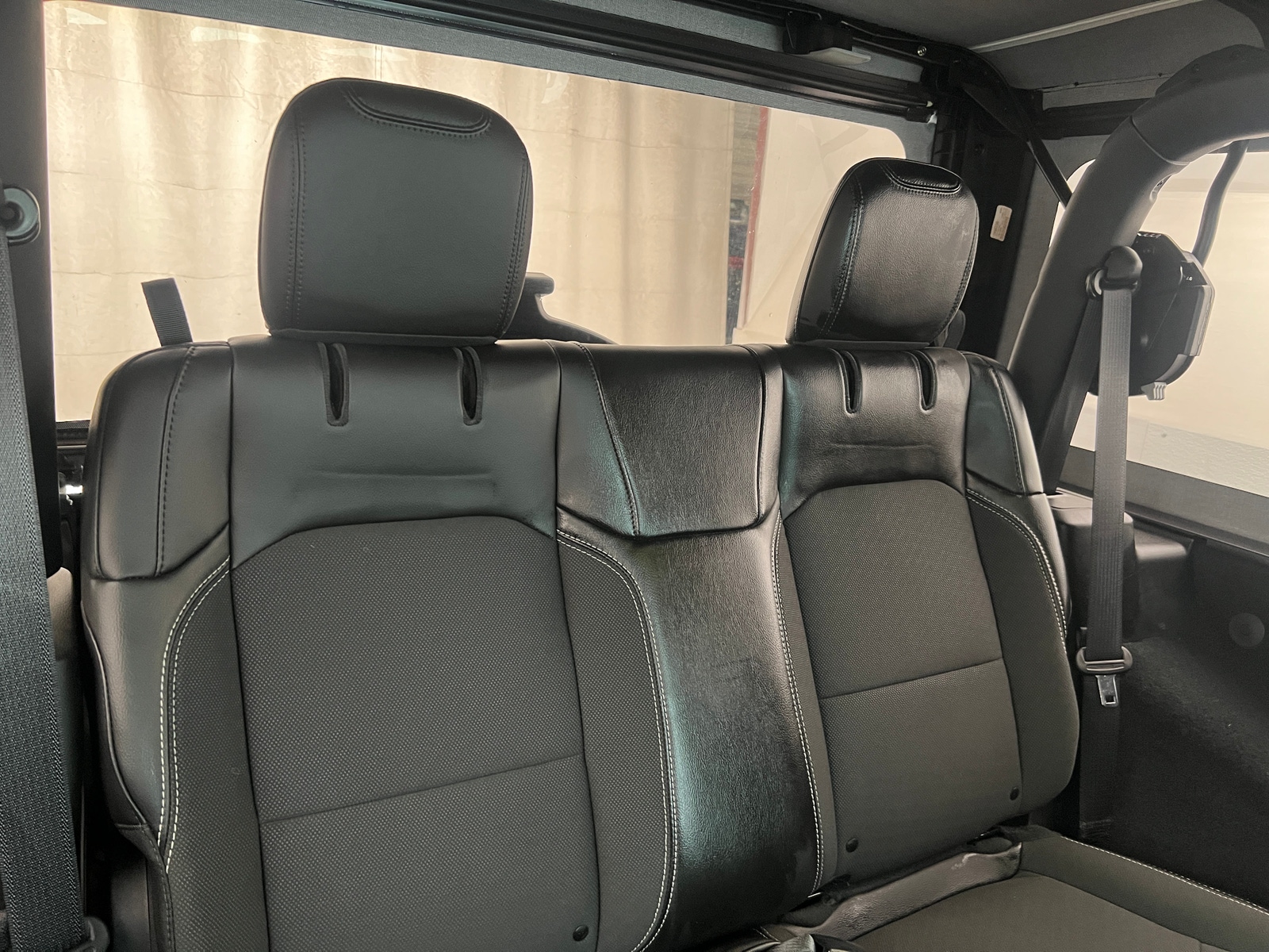 Thumbnail: 2023 Jeep Wrangler - 6