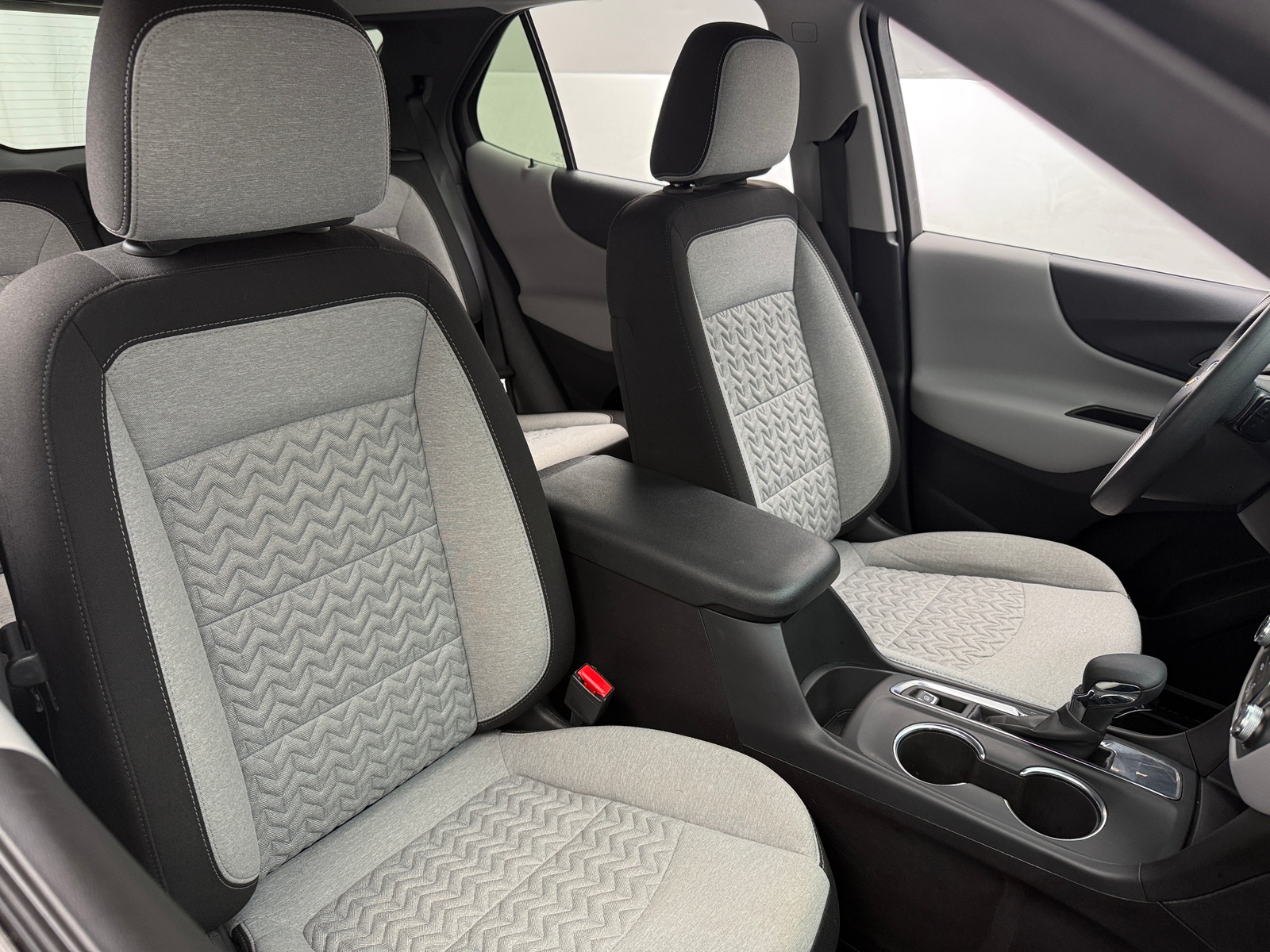 Thumbnail: 2024 Chevrolet Equinox - 2