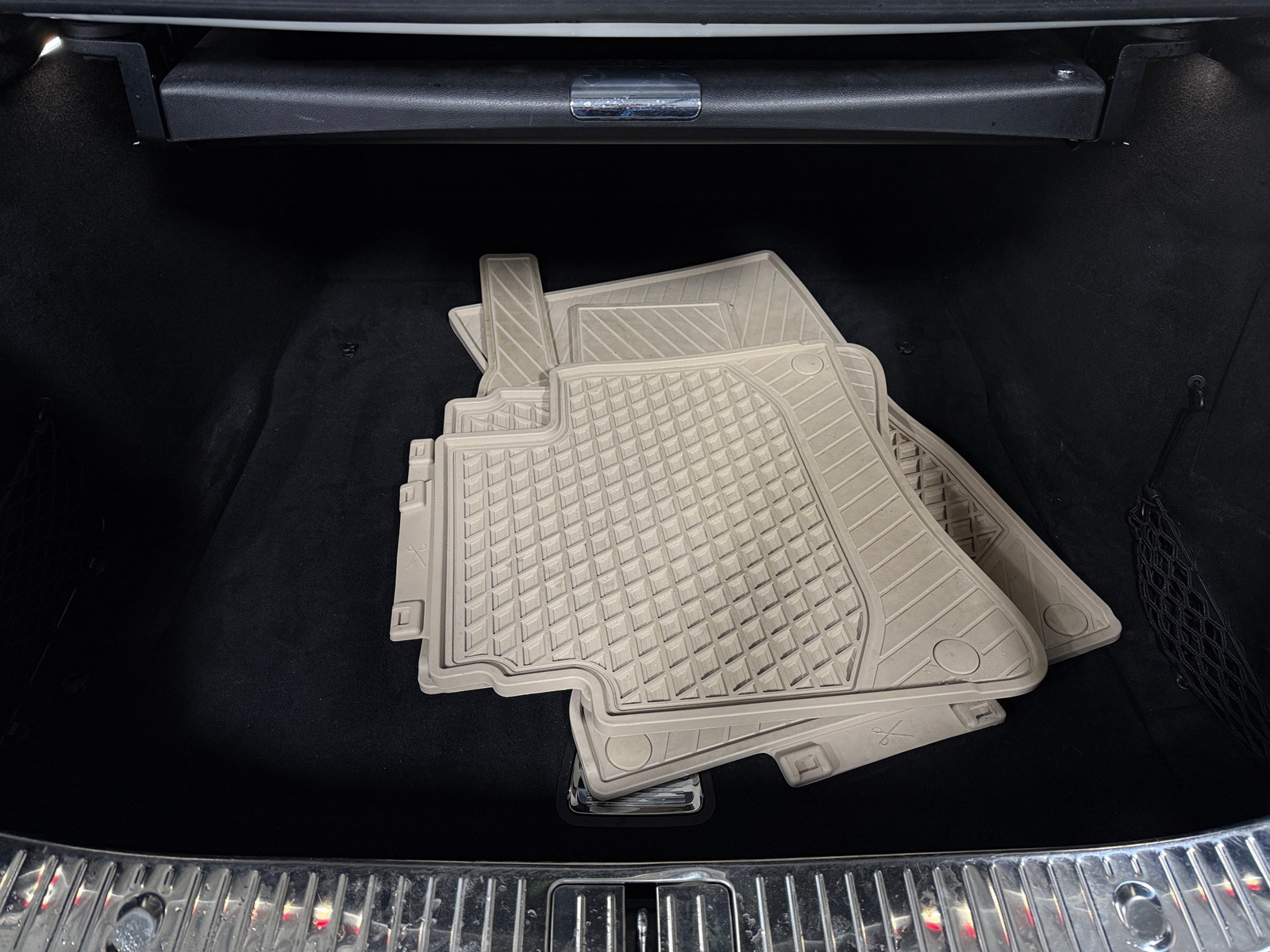 Thumbnail: 2015 Mercedes-Benz S-Class - 6