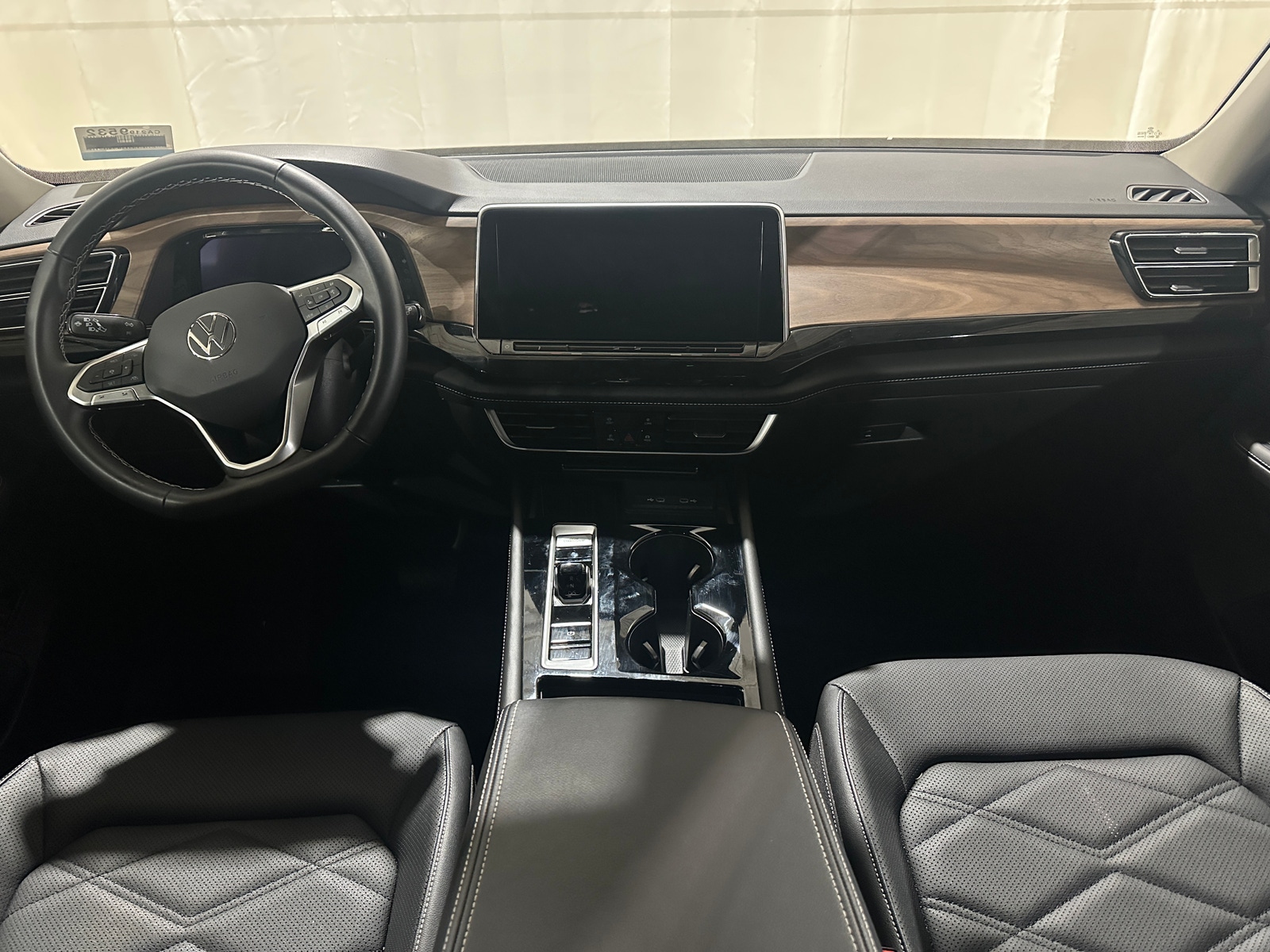 Thumbnail: 2025 Volkswagen Atlas - 2