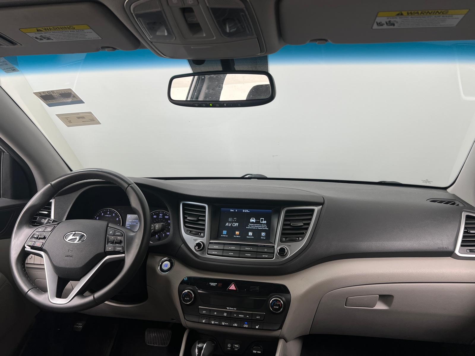 Thumbnail: 2018 Hyundai Tucson - 3