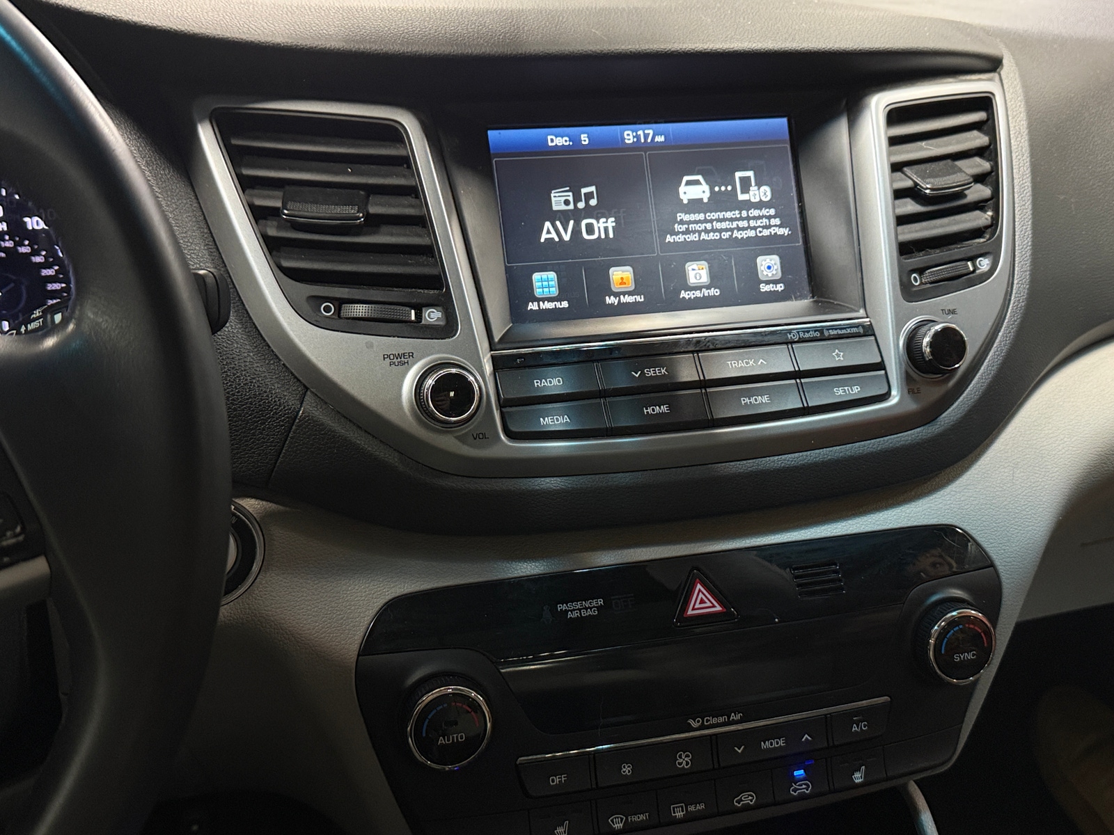 Thumbnail: 2018 Hyundai Tucson - 4