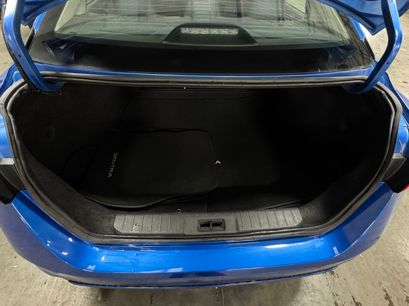 Thumbnail: 2024 Nissan Sentra - 7