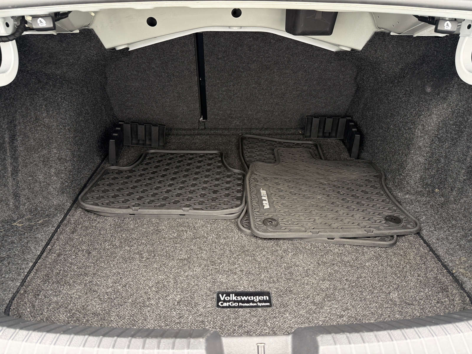 Thumbnail: 2021 Volkswagen Jetta - 6