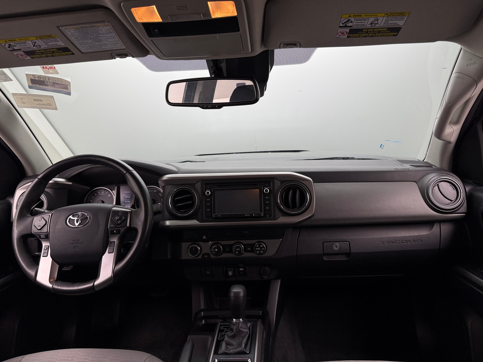 Thumbnail: 2019 Toyota Tacoma - 3