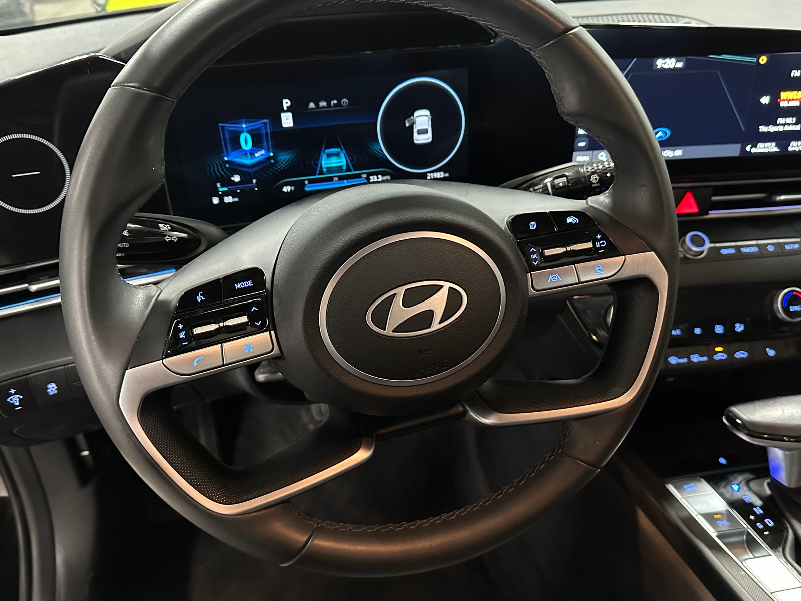 Thumbnail: 2024 Hyundai Elantra - 4