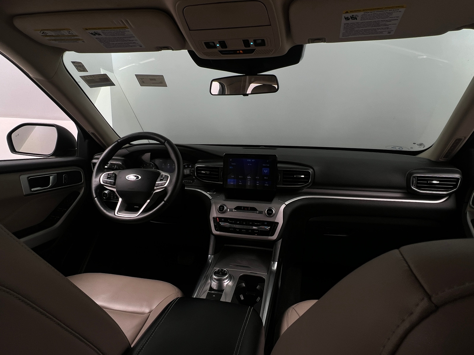 Thumbnail: 2021 Ford Explorer - 3