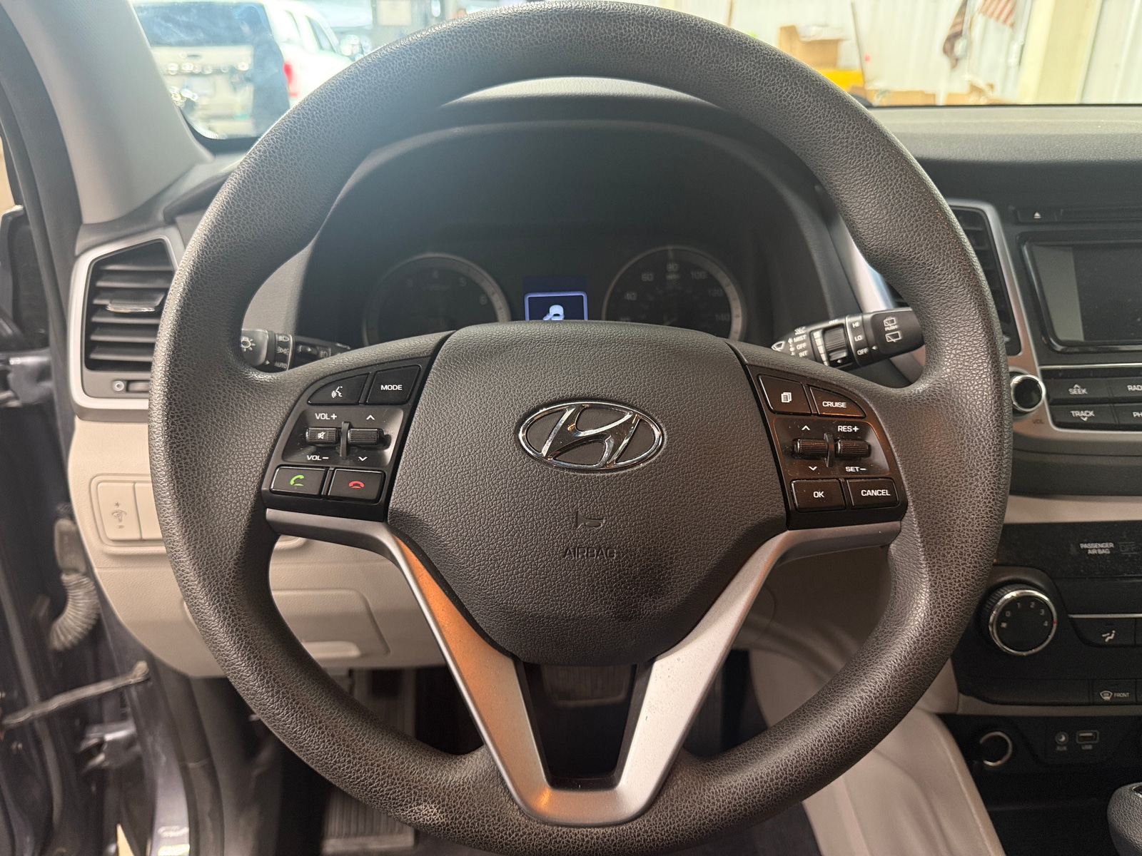 Thumbnail: 2017 Hyundai Tucson - 5