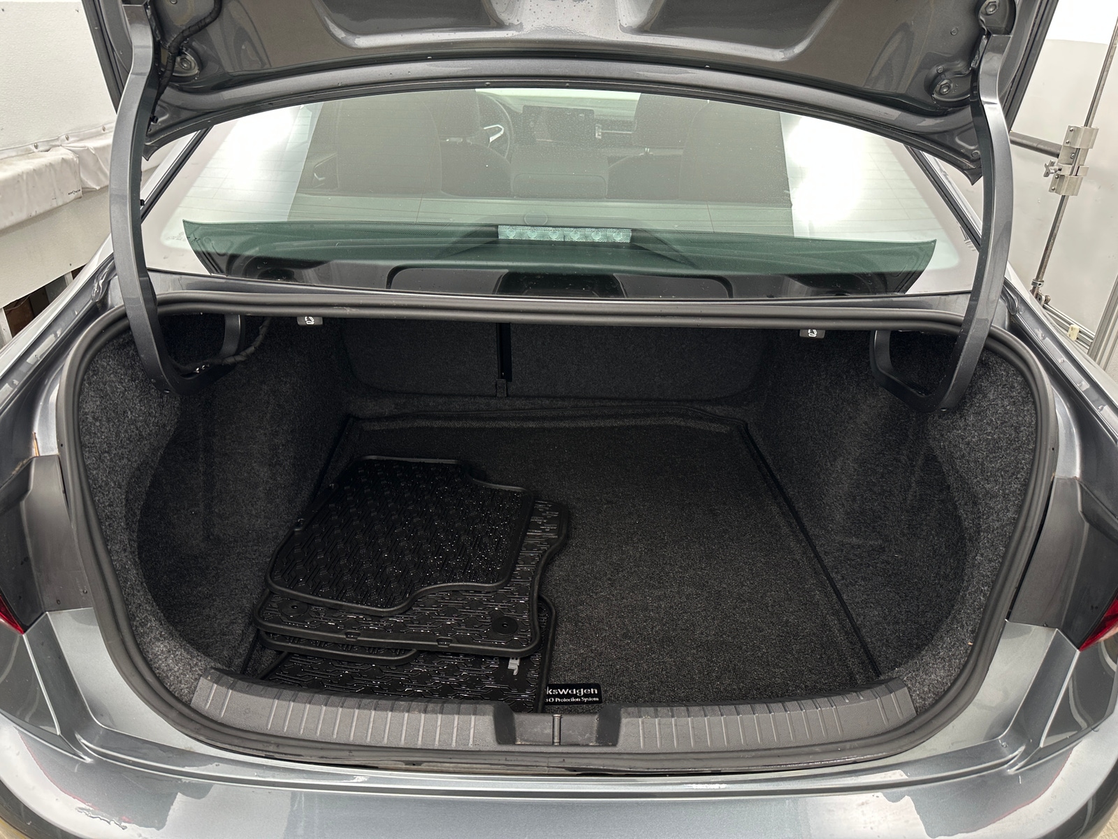 Thumbnail: 2025 Volkswagen Jetta - 7