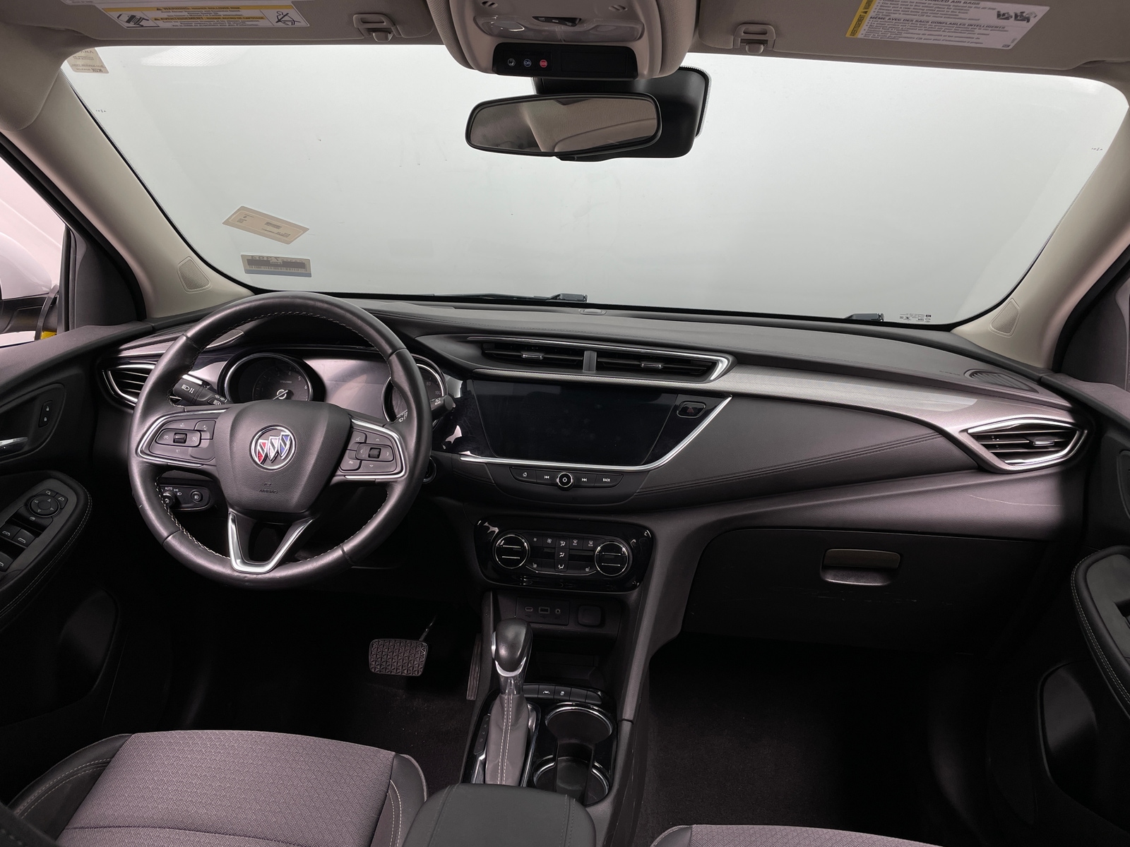 Thumbnail: 2022 Buick Encore GX - 3