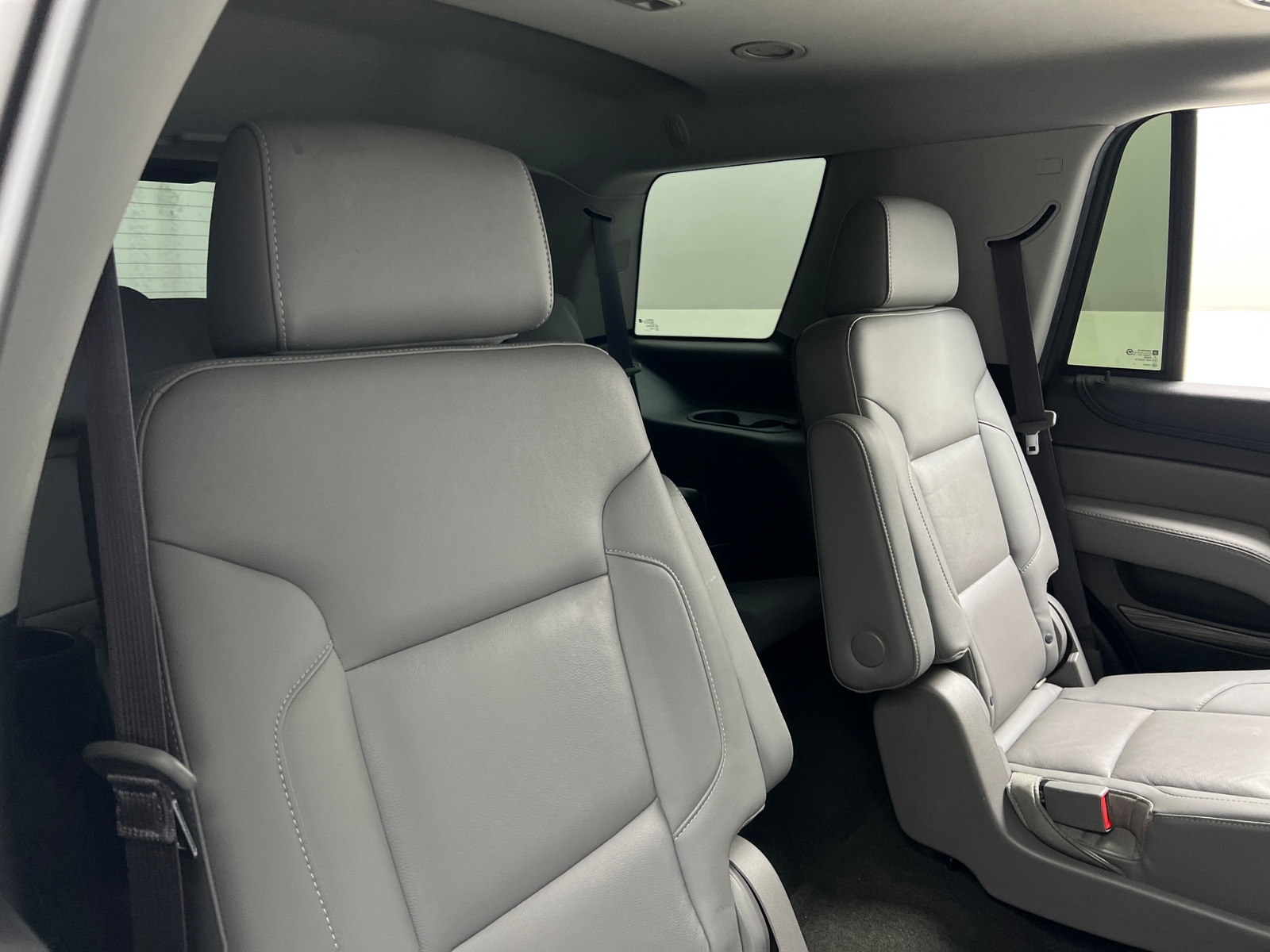 Thumbnail: 2017 Chevrolet Tahoe - 5