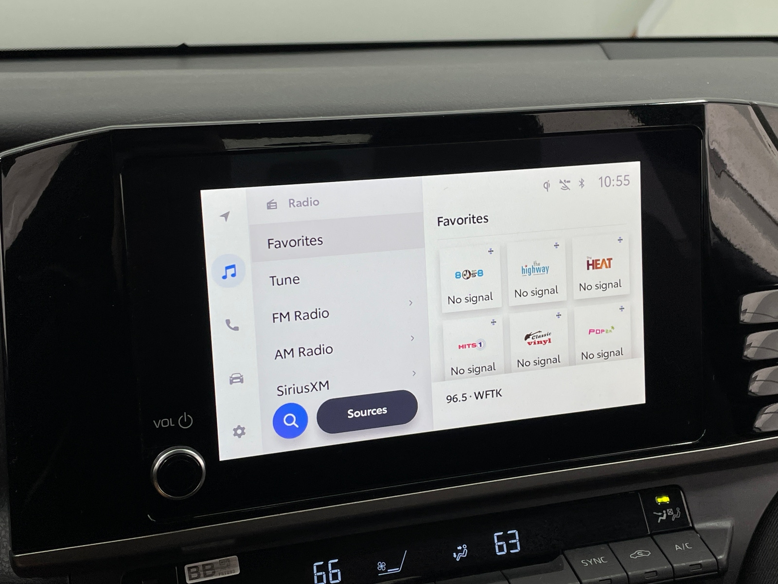 Thumbnail: 2025 Toyota Camry - 3