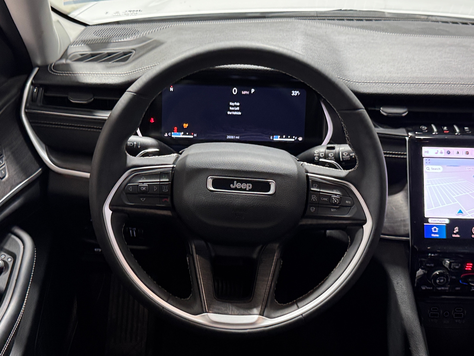 Thumbnail: 2024 Jeep Grand Cherokee - 4