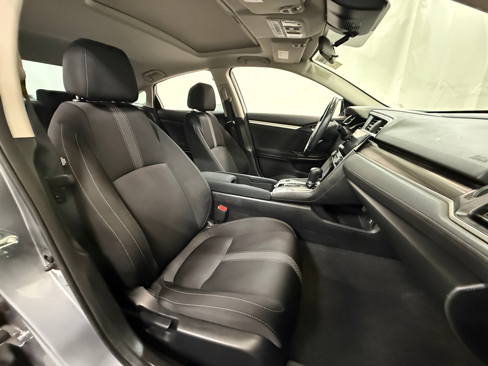 Thumbnail: 2020 Honda Civic - 2