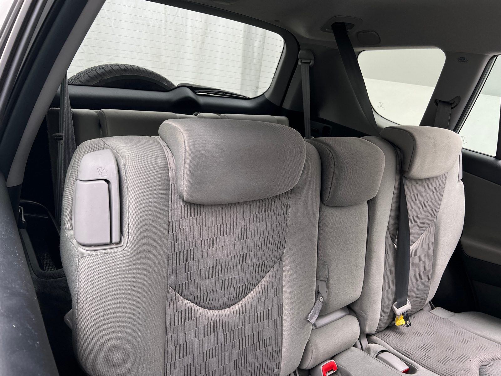 Thumbnail: 2011 Toyota RAV4 - 6