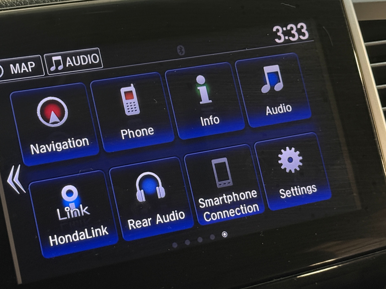 Thumbnail: 2018 Honda Pilot - 3