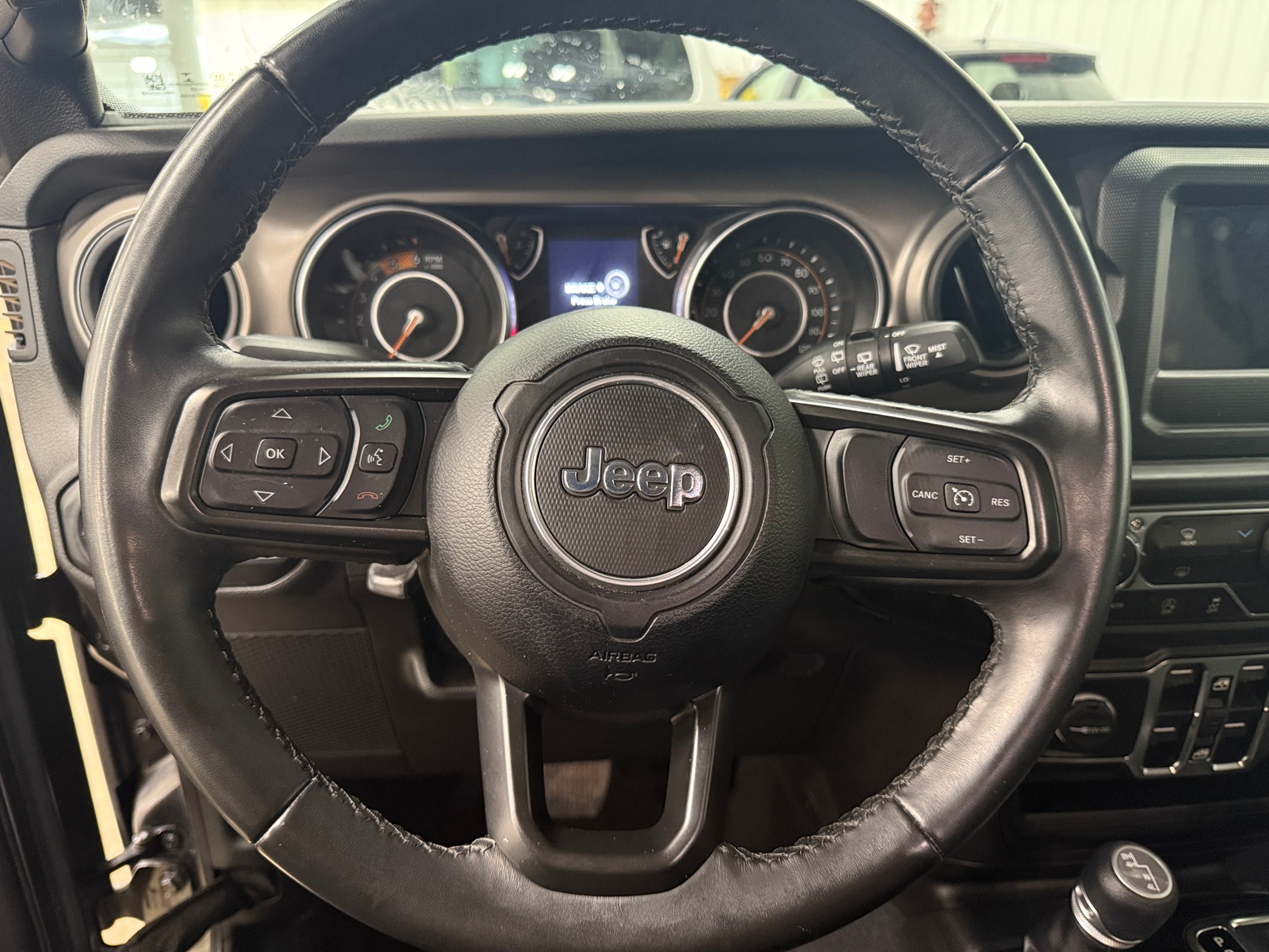 Thumbnail: 2022 Jeep Wrangler - 5