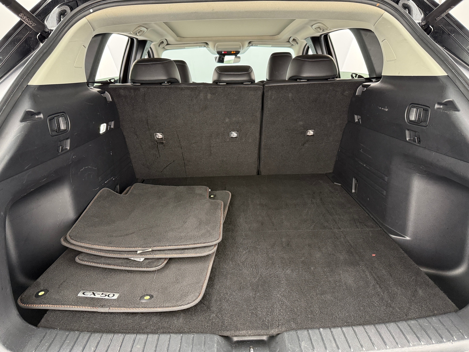 Thumbnail: 2025 Mazda CX-50 - 6