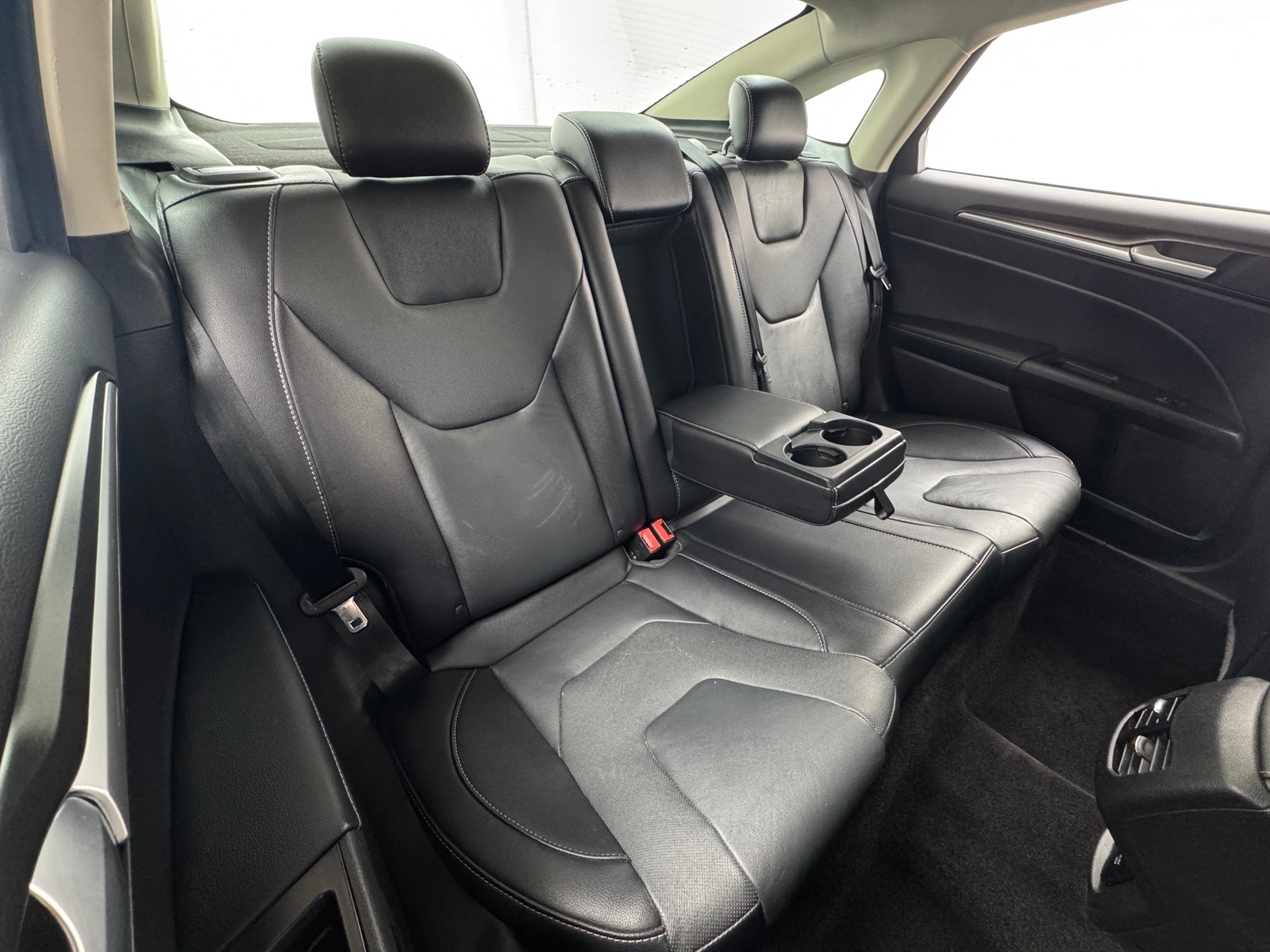 Thumbnail: 2017 Ford Fusion - 5