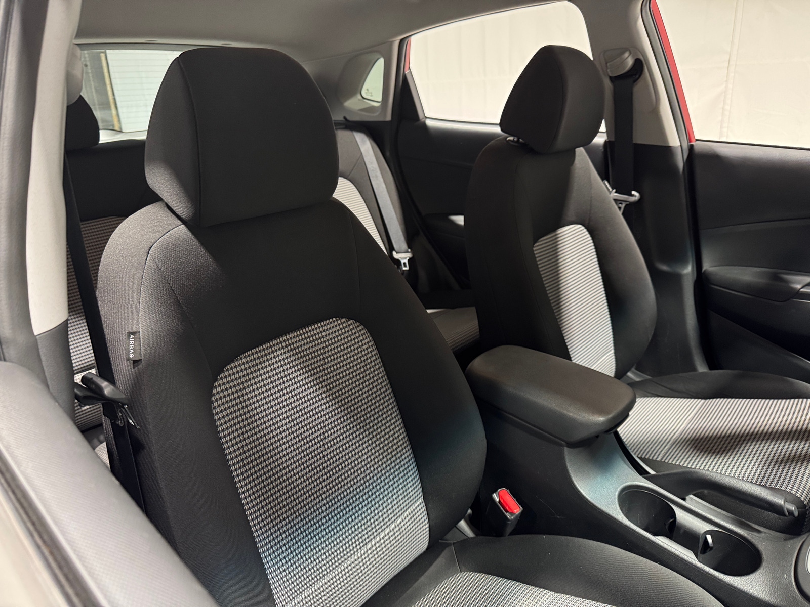 Thumbnail: 2019 Hyundai Kona - 2