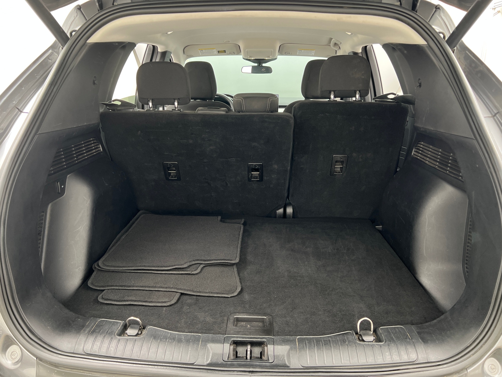 Thumbnail: 2023 Ford Escape - 7