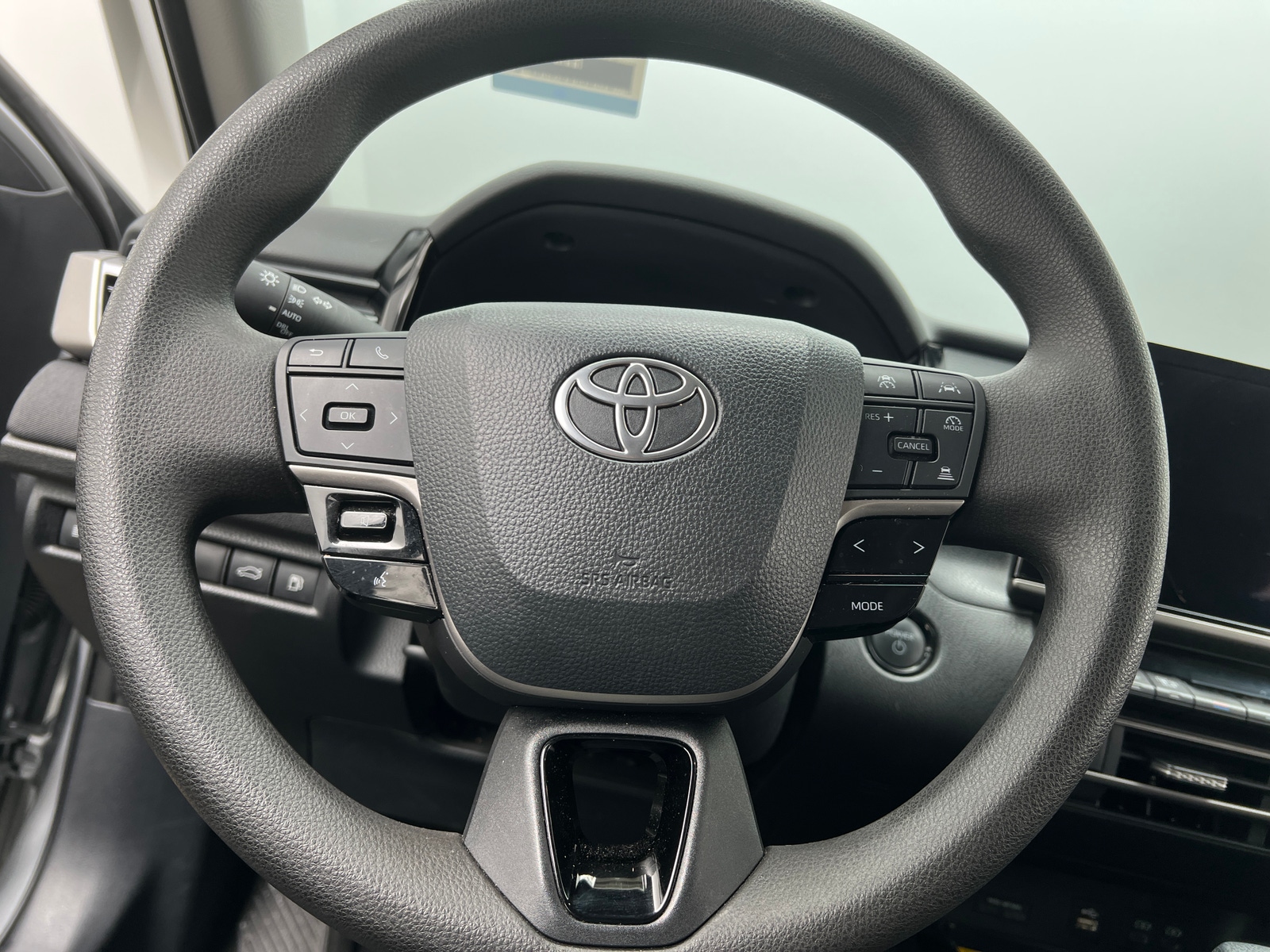 Thumbnail: 2025 Toyota Camry - 5