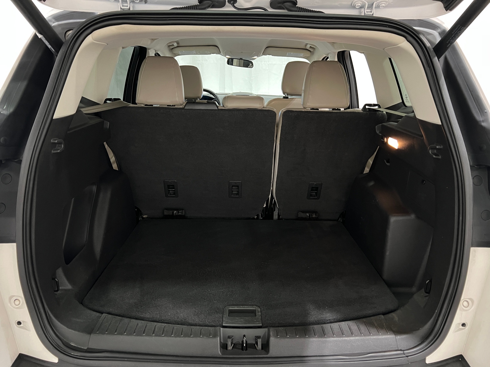 Thumbnail: 2018 Ford Escape - 6