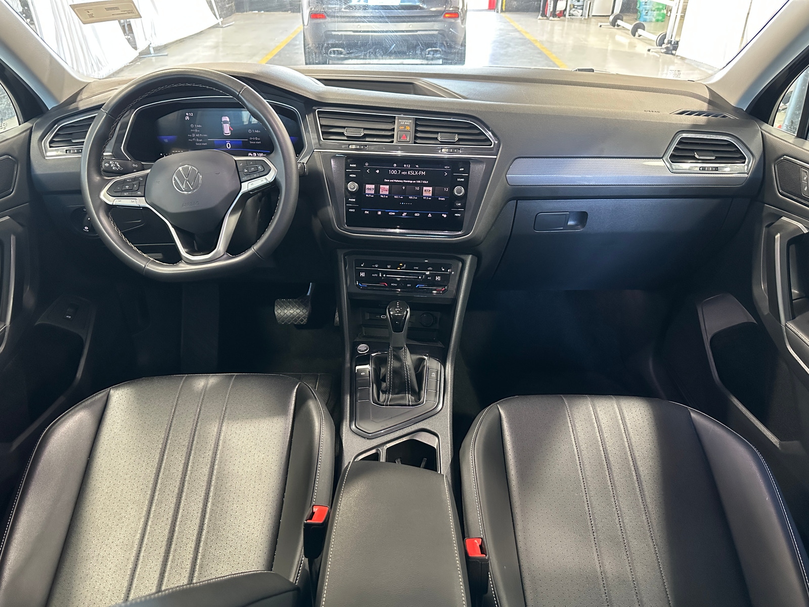 Thumbnail: 2024 Volkswagen Tiguan - 2