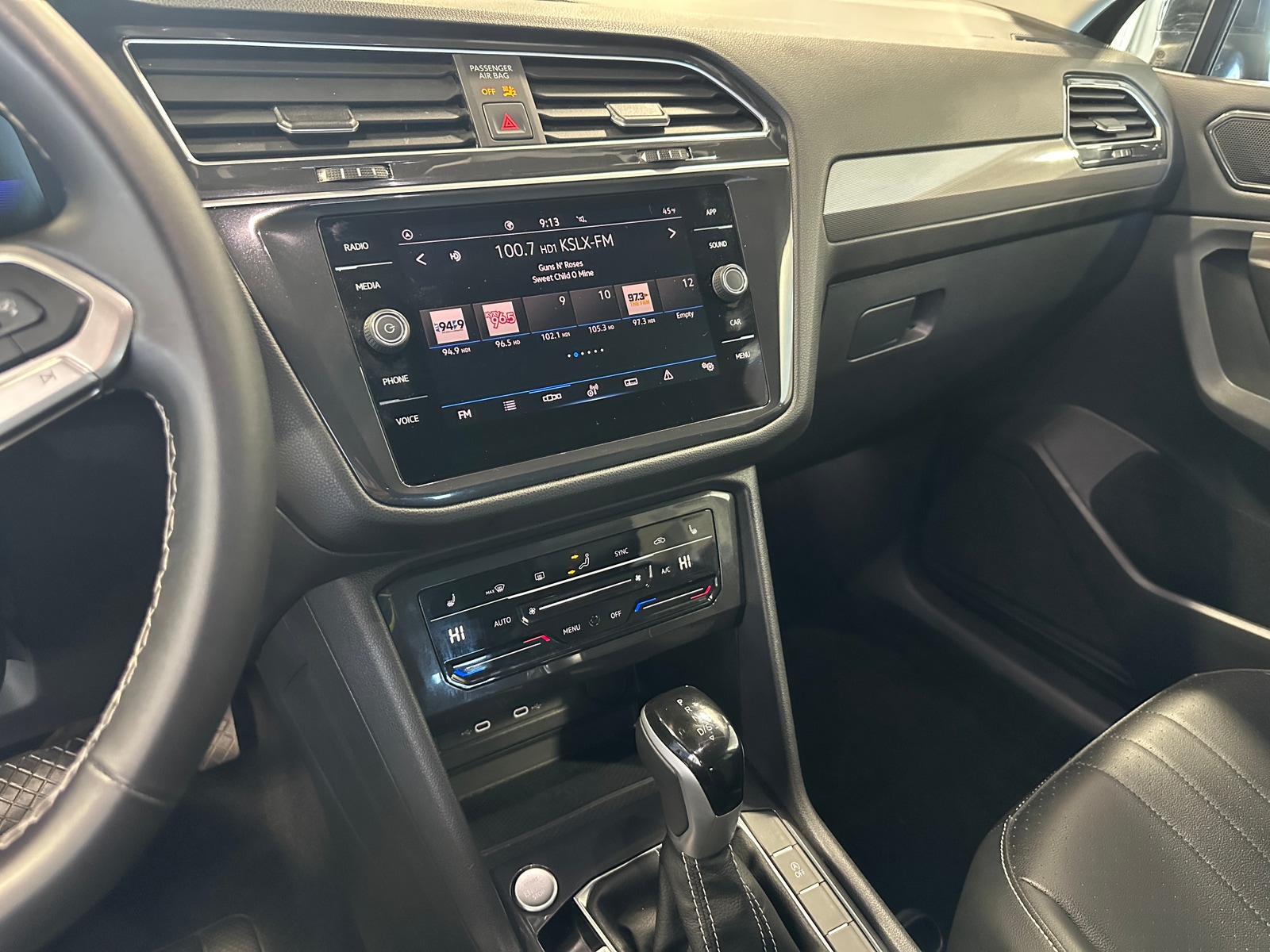 Thumbnail: 2024 Volkswagen Tiguan - 3