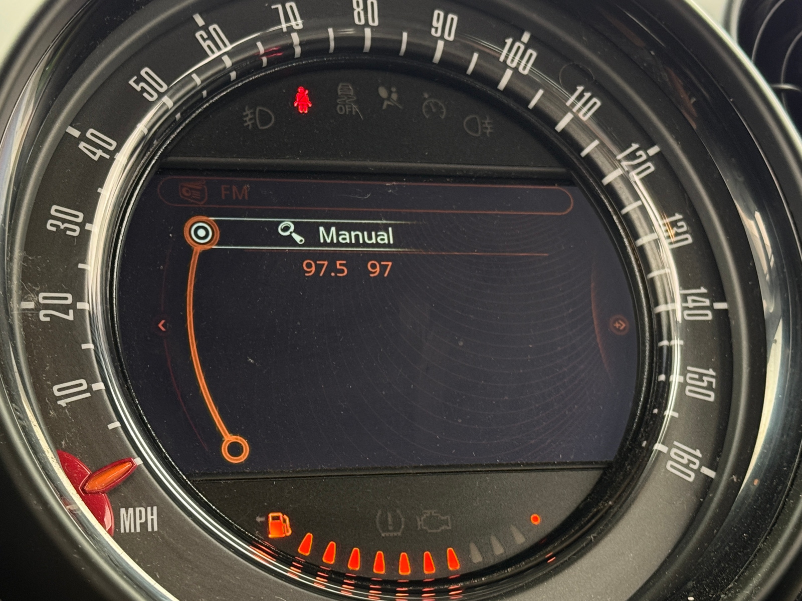 Thumbnail: 2015 MINI Cooper Countryman - 3