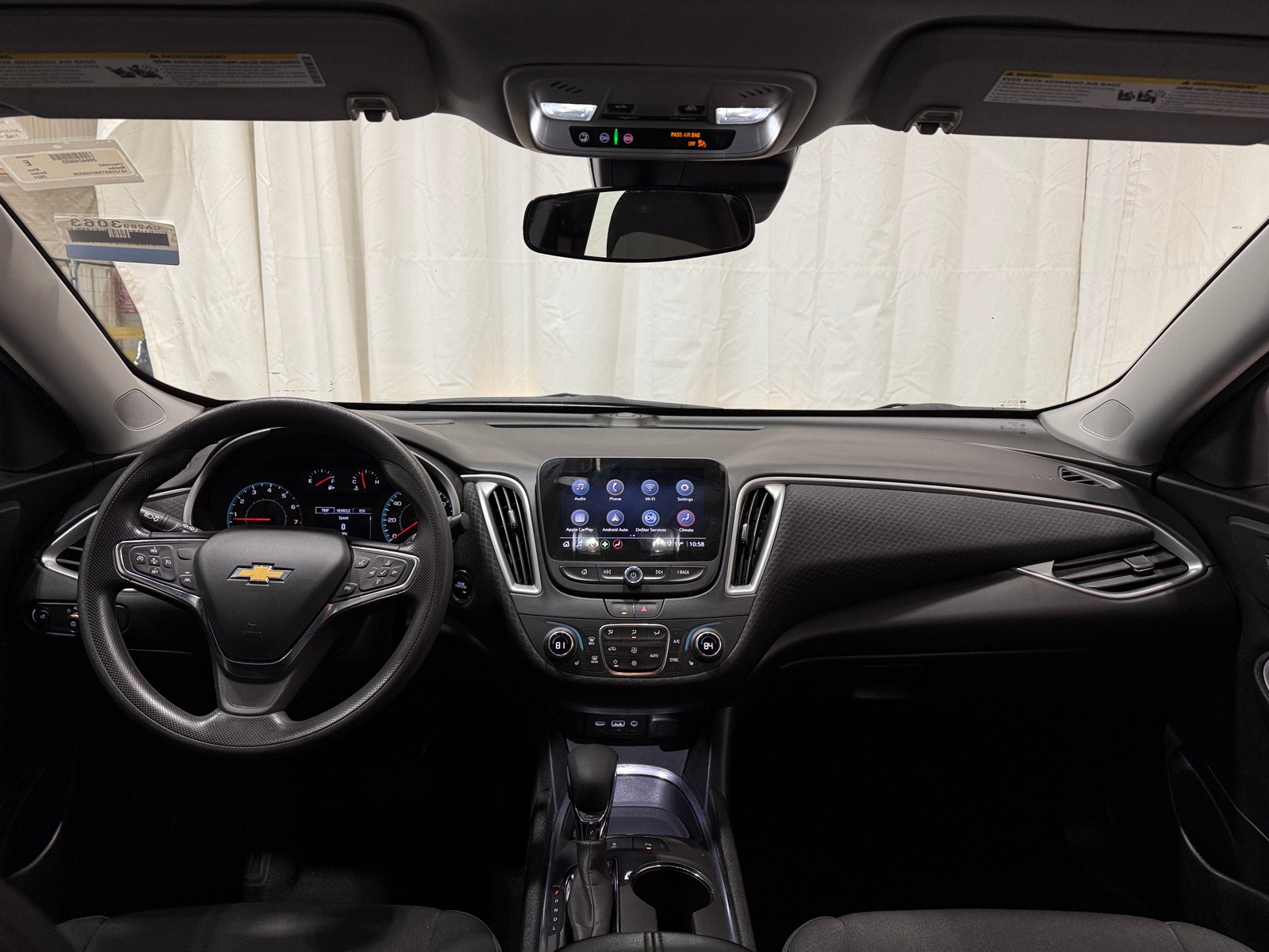 Thumbnail: 2024 Chevrolet Malibu - 3