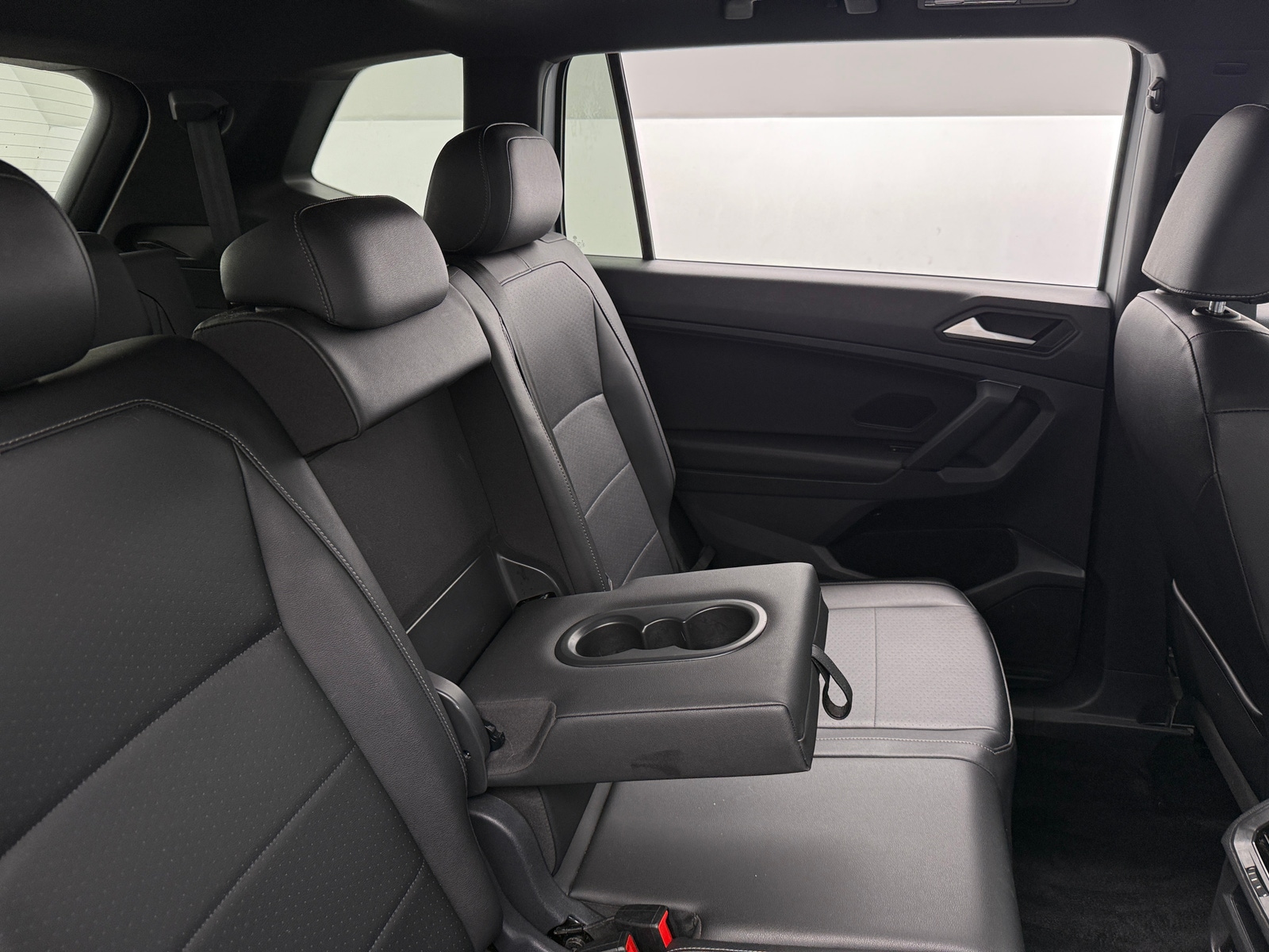 Thumbnail: 2019 Volkswagen Tiguan - 5