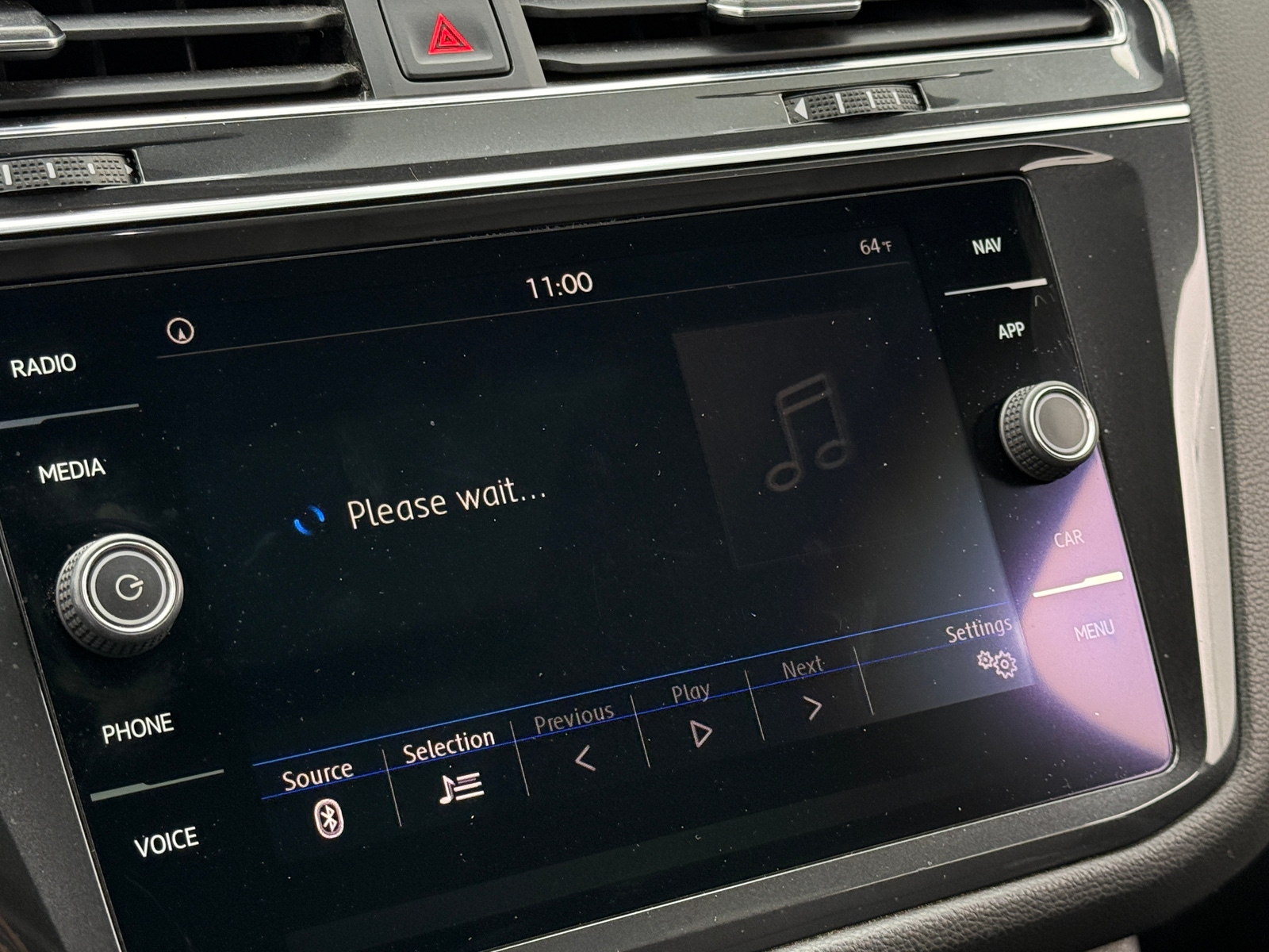 Thumbnail: 2019 Volkswagen Tiguan - 3